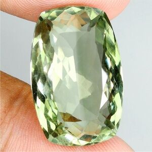 Exquisite natural Green Amethyst gemstone 23.56Ct antique cut VVS 23x15x10mm